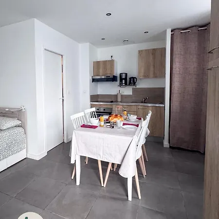 Apartment Tranquiloue - Familial 10min Du Puy Du Fou Saint-Mars-la-Réorthe